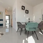 Appartements Vir Apartament Vir