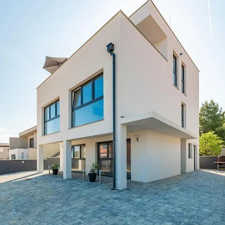 Appartements Vir Apartman Vir